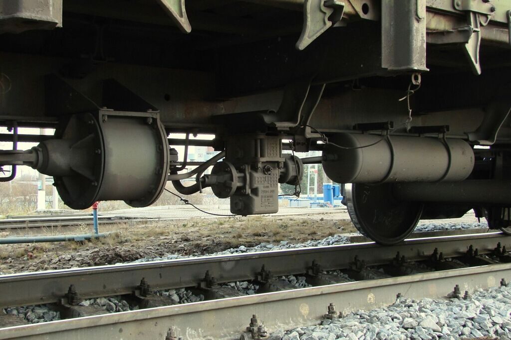 Railway_air_brake_7-scaled